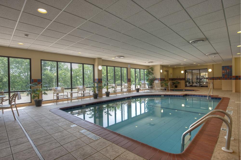 Hampton Inn & Suites Bloomington-Normal Ngoại thất bức ảnh