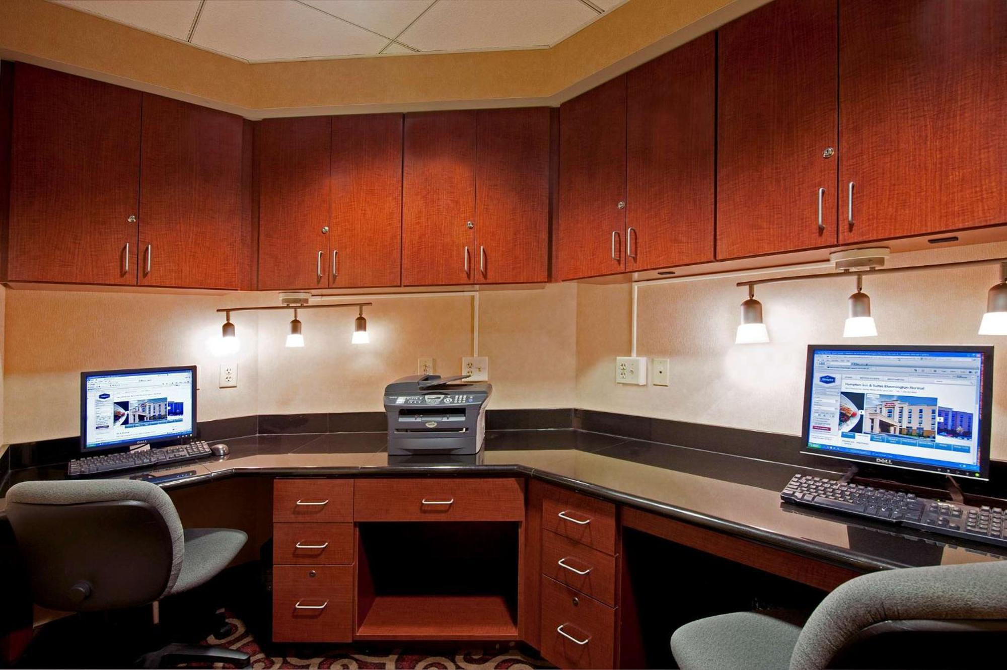 Hampton Inn & Suites Bloomington-Normal Ngoại thất bức ảnh
