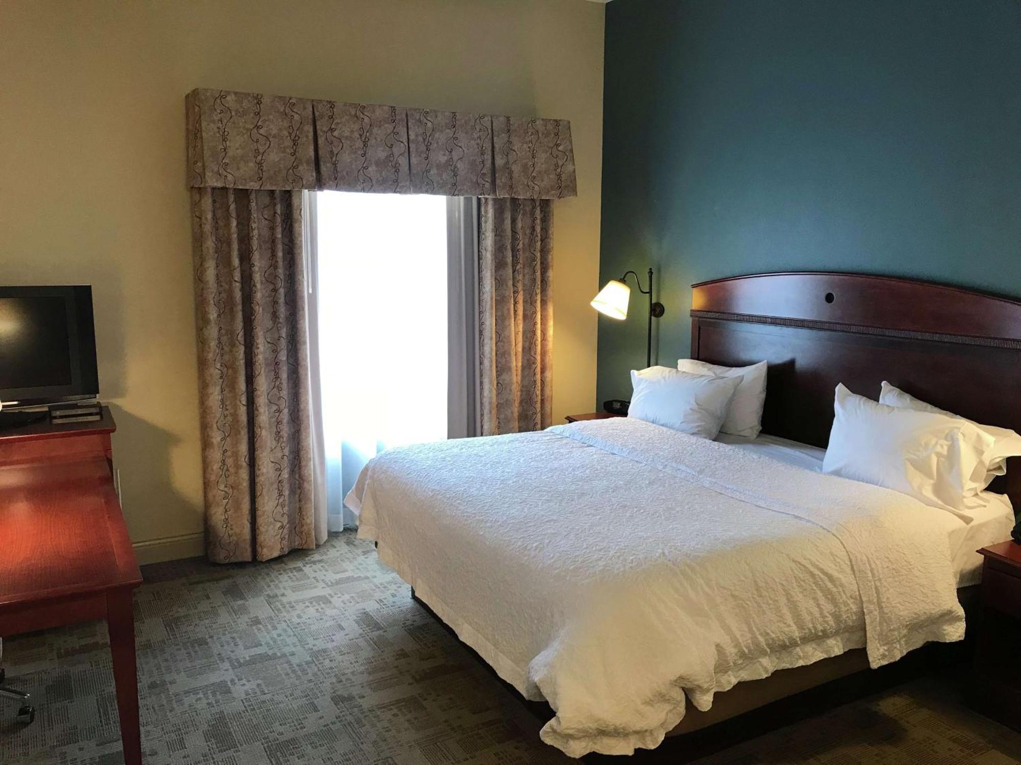 Hampton Inn & Suites Bloomington-Normal Ngoại thất bức ảnh